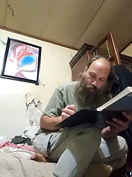 Snapshot of Beyond1978 chatting on October 25, 2025, 3:38 am Beyond1978 online show from October 25, 2025, 3:38 am