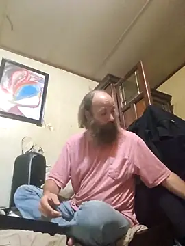 Snapshot of Beyond1978 chatting on October 31, 2025, 11:22 pm Beyond1978 online show from October 31, 2025, 11:22 pm