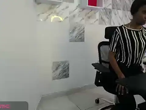 Zaya Smith online show from February 1, 2025, 8:58 pm