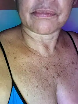 Kasandra Ho online show from February 26, 2026, 2:17 pm