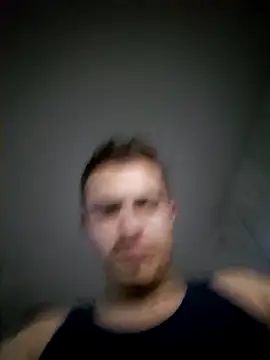 Snapshot of dragon1006 chatting on September 23, 2025, 2:40 am dragon1006 online show from September 23, 2025, 2:40 am