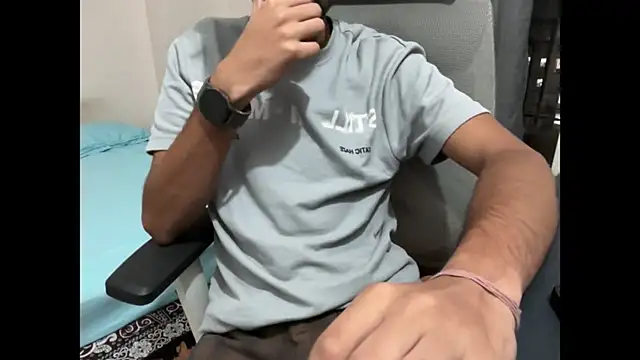 meatycronn online show from June 22, 2026, 7:11 pm