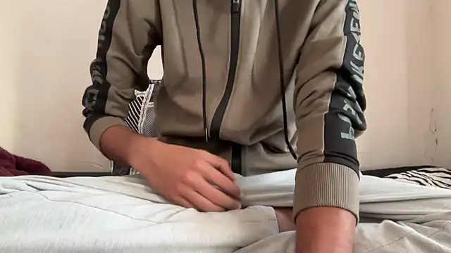 meatycronn online show from December 17, 2025, 6:29 am