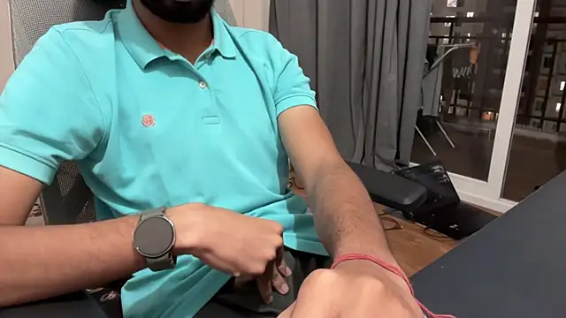 meatycronn online show from March 25, 2026, 3:33 pm