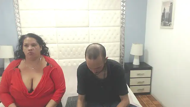Candy and Jh0n online show from March 6, 2025, 3:24 am