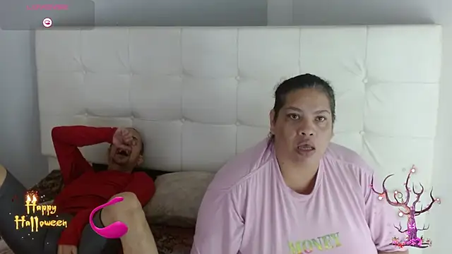 Snapshot of Candy_and_Jh0n chatting on October 14, 2025, 7:31 am Candy and Jh0n online show from October 14, 2025, 7:31 am