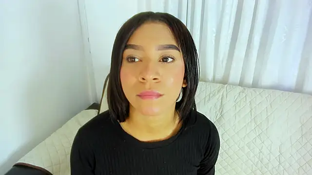 Snapshot of Fernanda_brown18 chatting on October 6, 2025, 8:42 pm Fernanda brown18 online show from October 6, 2025, 8:42 pm