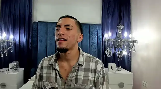 King Dante  online show from January 31, 2025, 1:54 am
