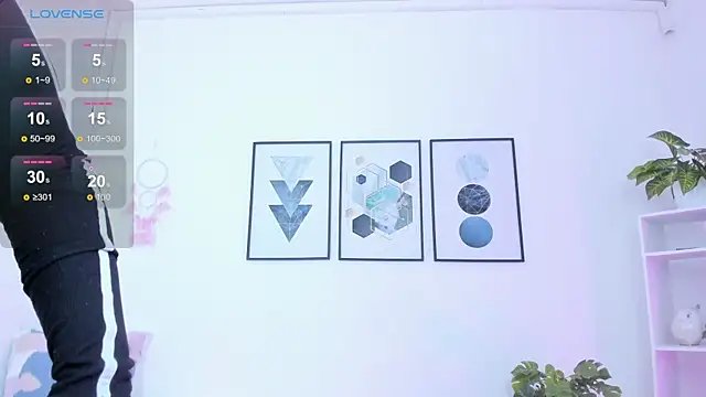 Snapshot of Abriil7 chatting on March 5, 2025, 3:29 am Abriil7 online show from March 5, 2025, 3:29 am