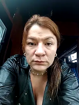 Skylar-Vox- online show from March 17, 2025, 1:29 pm
