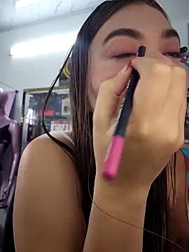 Snapshot of rapunzel069 chatting on October 19, 2025, 3:04 pm rapunzel069 online show from October 19, 2025, 3:04 pm