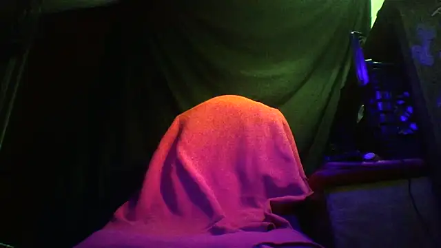 Pumpndeep online show from November 9, 2025, 10:08 am