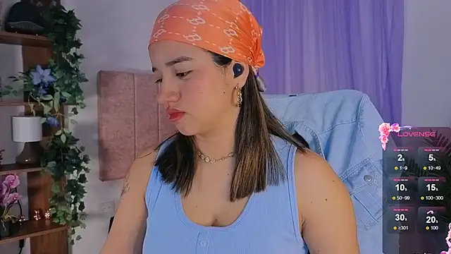 emilyrouxe online show from November 15, 2025, 2:54 pm