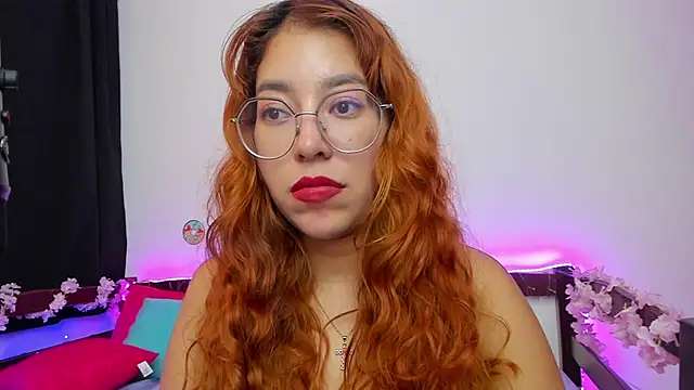 Snapshot of _Moon_Johnson chatting on September 16, 2025, 4:02 am  Moon Johnson online show from September 16, 2025, 4:02 am