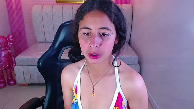 paris sub1  online show from September 22, 2025, 12:55 pm