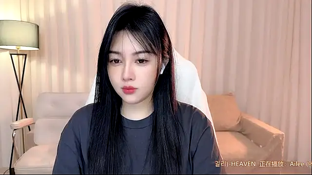 K-moumou online show from July 8, 2026, 4:18 pm