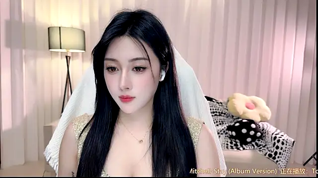 K-moumou online show from November 25, 2025, 3:23 pm