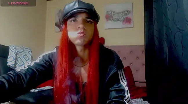 Angiee Ts online show from January 27, 2025, 3:18 pm