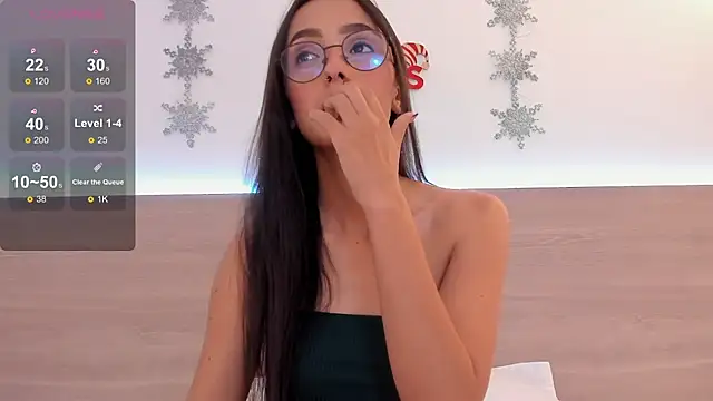 nataliiiiia online show from December 16, 2025, 12:31 pm