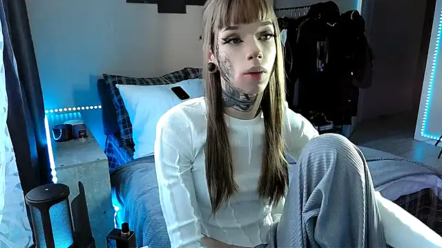Tanya M online show from December 19, 2024, 12:45 pm