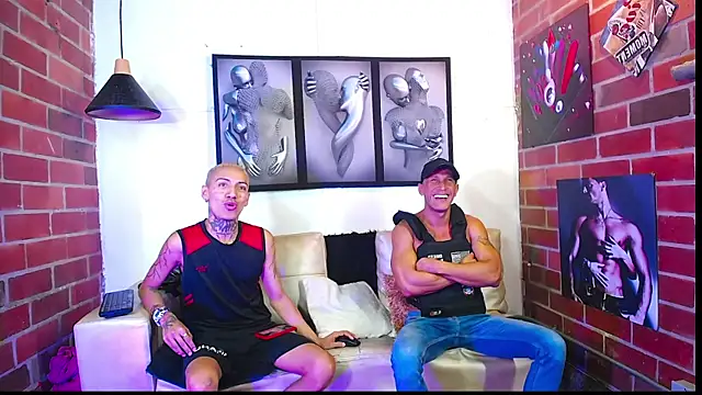 Snapshot of sexwithoutlimits_ chatting on March 1, 2025, 2:04 am sexwithoutlimits online show from March 1, 2025, 2:04 am