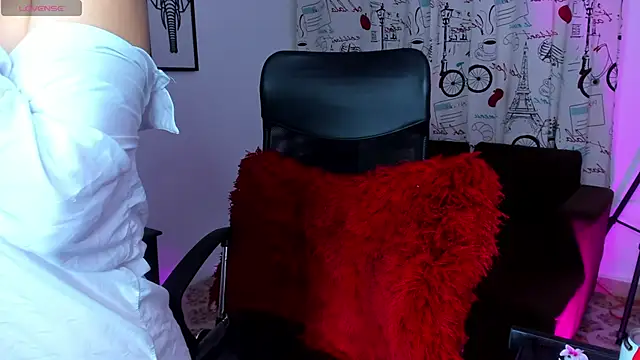 Snapshot of Danielacossio chatting on March 8, 2025, 4:34 am Danielacossio online show from March 8, 2025, 4:34 am