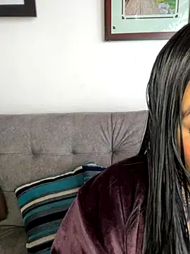 Snapshot of Annie9_ chatting on September 9, 2025, 10:08 pm Annie9 online show from September 9, 2025, 10:08 pm