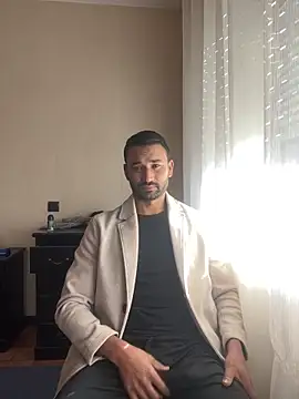 ali babachapter2 online show from December 14, 2024, 11:39 am