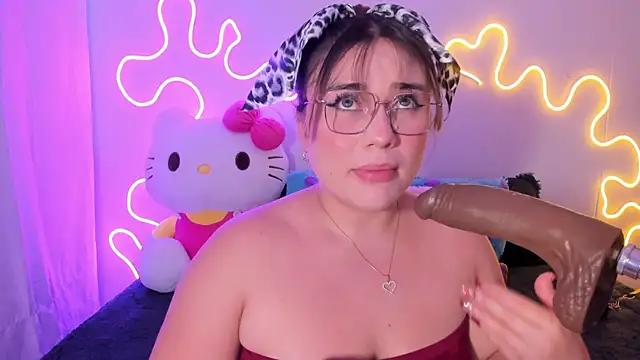 Snapshot of Isa_belaa chatting on December 15, 2025, 9:20 pm Isa belaa online show from December 15, 2025, 9:20 pm