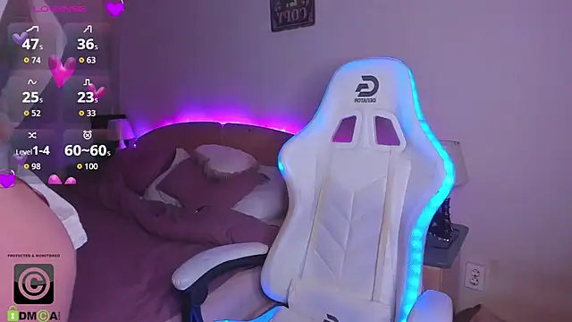 Snapshot of AdellaLoveX chatting on October 11, 2025, 4:02 am AdellaLoveX online show from October 11, 2025, 4:02 am