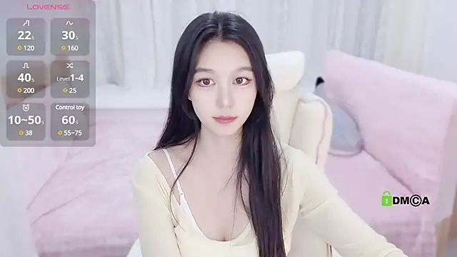 mira158 online show from January 23, 2025, 1:56 pm