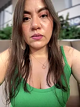 Snapshot of Iam__Cristal chatting on October 28, 2025, 9:36 pm Iam  Cristal online show from October 28, 2025, 9:36 pm