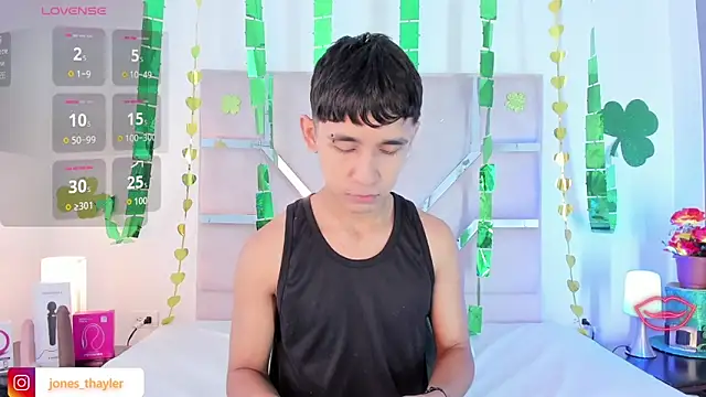 Thayler jones online show from March 12, 2026, 11:25 am