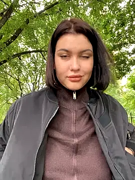 KikiWatson online show from September 20, 2025, 6:40 am