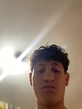 LatinBoysxxx online show from March 26, 2026, 7:12 pm