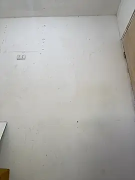 LatinBoysxxx online show from April 18, 2026, 8:09 pm