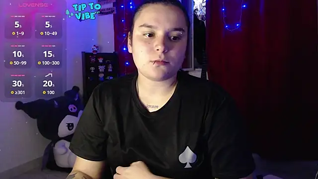 Snapshot of Nika_1_ chatting on October 10, 2025, 5:47 pm Nika 1  online show from October 10, 2025, 5:47 pm