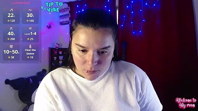 Snapshot of Nika_1_ chatting on October 18, 2025, 5:26 pm Nika 1  online show from October 18, 2025, 5:26 pm