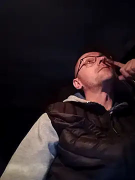 Escortfiuk online show from March 11, 2026, 7:30 pm