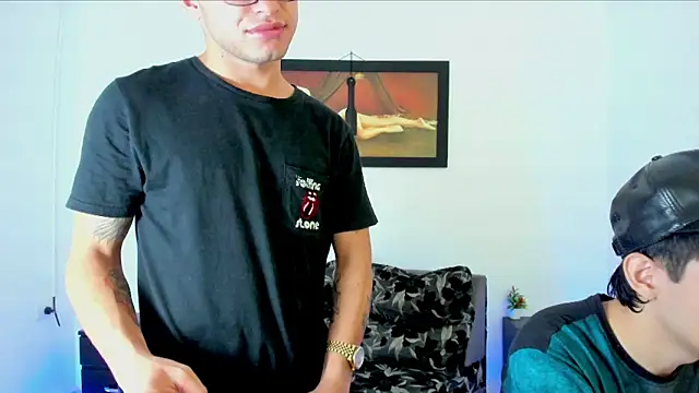 xXHot MalesXx online show from March 3, 2025, 2:39 pm