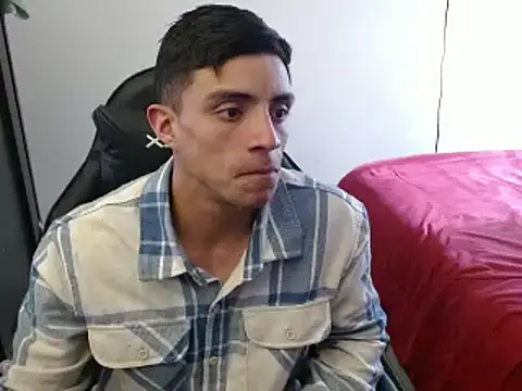 kv   xxx  online show from October 16, 2025, 8:06 pm