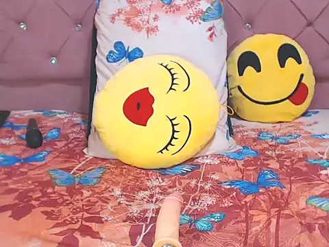 sharonbrown28 online show from February 27, 2026, 10:42 pm