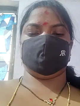 Snapshot of sana14 chatting on October 17, 2025, 8:06 am sana14 online show from October 17, 2025, 8:06 am