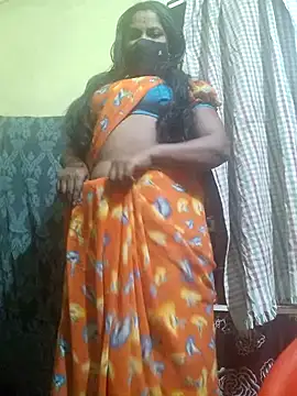 Snapshot of sana14 chatting on February 20, 2025, 5:52 pm sana14 online show from February 20, 2025, 5:52 pm