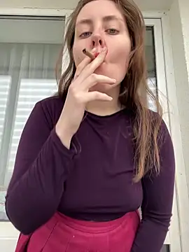 Topvi  online show from April 14, 2026, 8:52 am