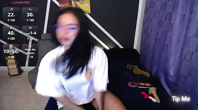 Snapshot of squirtyn_girl3 chatting on December 7, 2024, 9:11 am squirtyn girl3 online show from December 7, 2024, 9:11 am