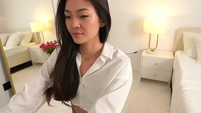 Snapshot of Peopleneedlove144 chatting on November 7, 2025, 9:36 am Peopleneedlove144 online show from November 7, 2025, 9:36 am