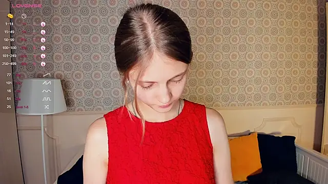 GlennaArras online show from December 6, 2024, 11:16 am