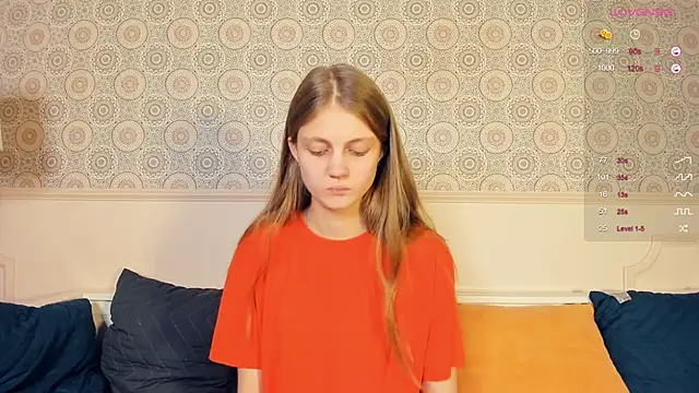 GlennaArras online show from December 16, 2024, 4:27 pm