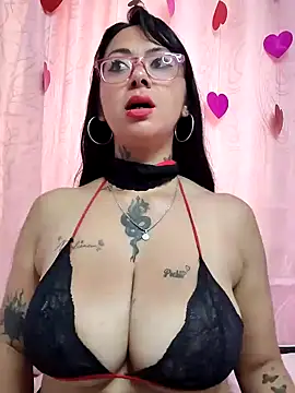 Snapshot of Saloome- chatting on February 20, 2025, 5:09 pm Saloome- online show from February 20, 2025, 5:09 pm